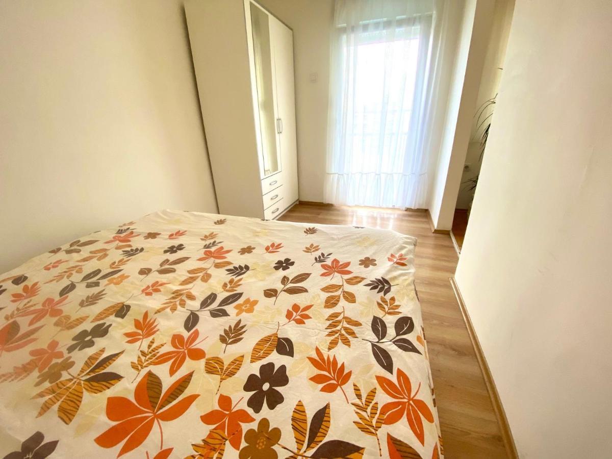 Town Place Mili Belgrado Esterno foto